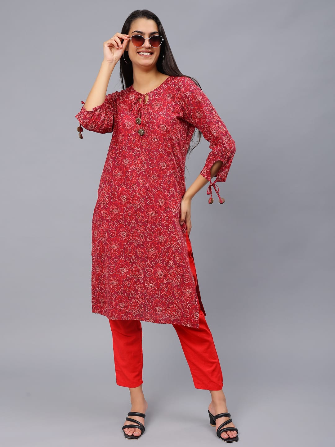 Maroon cotton printed kurti Key hole neck with metal button