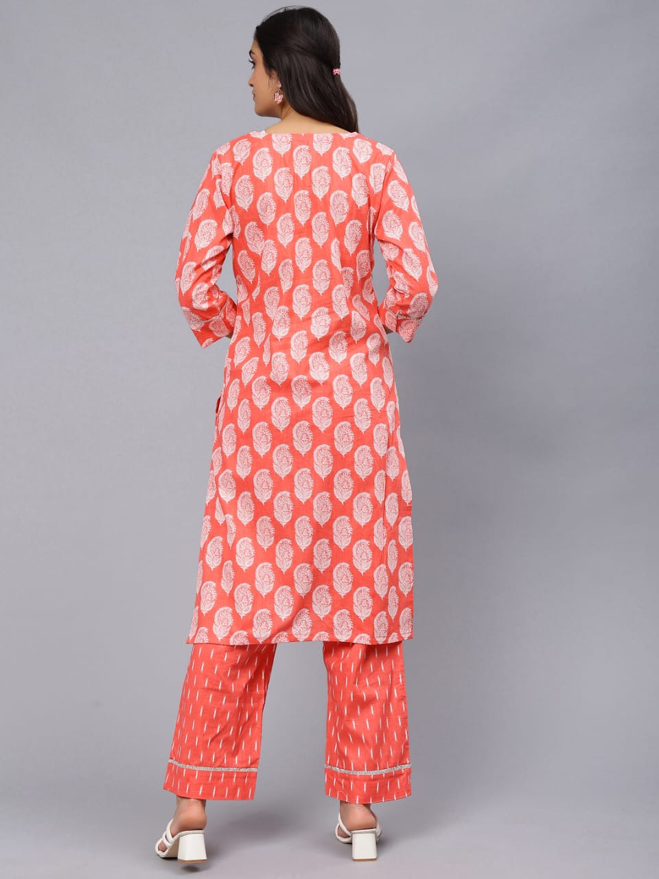 Rust orange and red Printed Suit, V-neck design with lace detailing