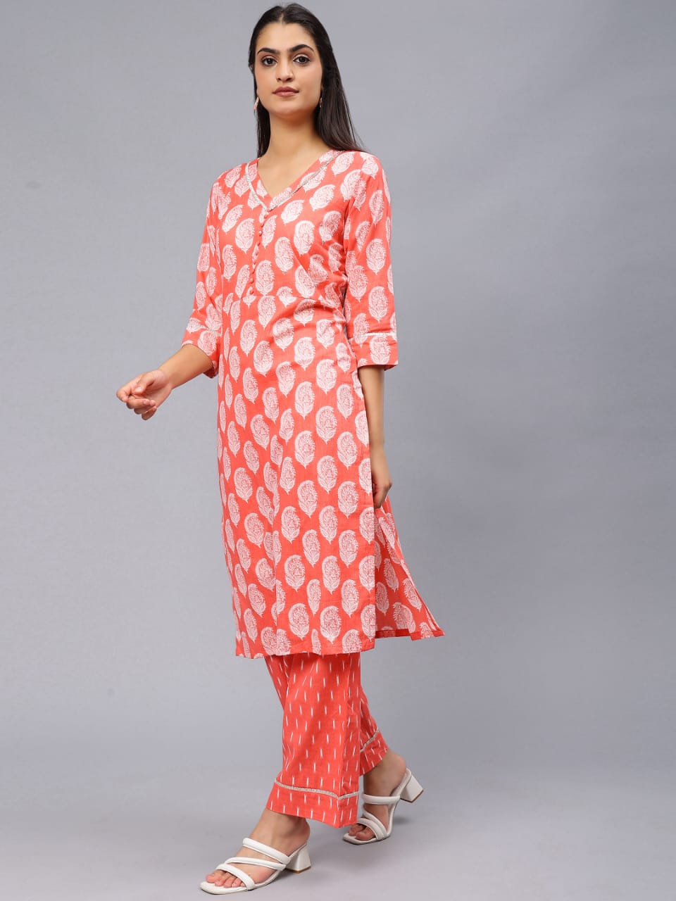 Rust orange and red Printed Suit, V-neck design with lace detailing